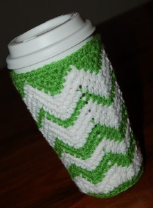 Free Crochet Pattern - Chasing Chevrons Venti Cozy by A Crocheted Simplicity