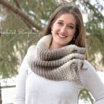 Free Crochet Pattern - Aveline Reversible Scarf