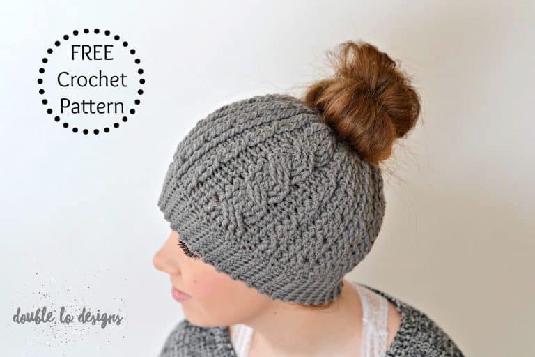 Free Crochet Pattern – Crochet Cabled Messy Bun Hat (Adult Sizes) (video tutorial included)