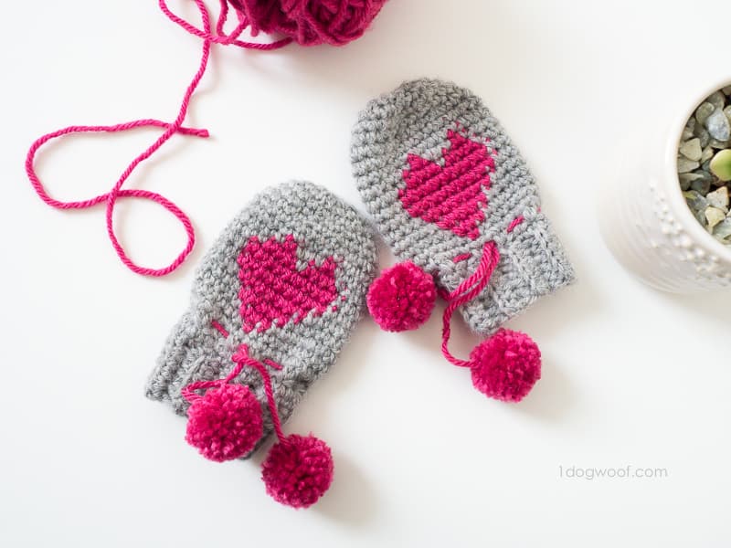 Free Crochet Pattern Baby-Heart-Mittens by One Dog Woof