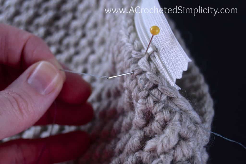 Super Easy Way to Add a Zipper to Your Crochet Projects! - a tutorial by A Crocheted Simplicity