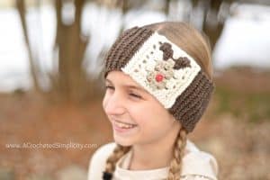 Free Crochet Pattern - Reindeer Headwarmer by A Crocheted Simplicity #freecrochetpattern #crochetreindeer #crochetheadwarmer #crochetearwarmer #crochetchristmas #reindeerearwarmer #handmadeearwarmer