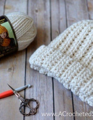 Free Crochet Pattern - Knit-Look Super Bulky Slouch by A Crocheted Simplicity#crochet #knitlookcrochet #crochetslouch