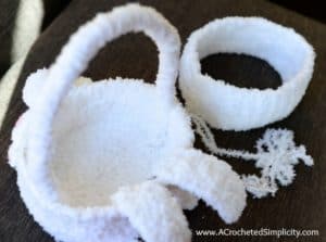 Free Crochet Pattern - Cottontail Easter Bunny Basket by A Crocheted Simplicity