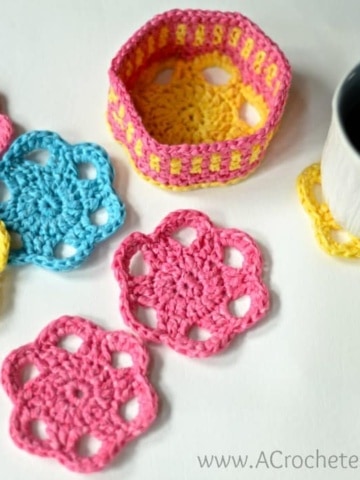 Free Crochet Pattern - Flower Drink Coasters & Caddy by A Crocheted Simplicity #crochet #freecrochetpattern #crochetcoaster