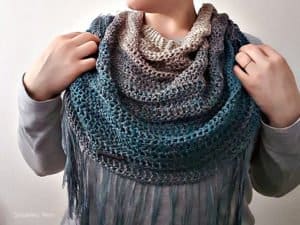 Crochet Pattern - Charlottetown Cowl by Sincerely, Pam