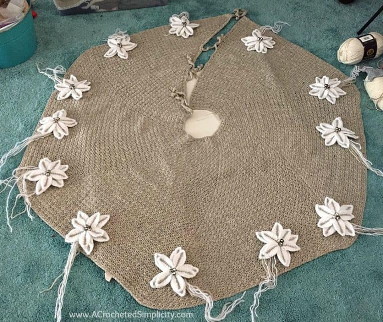 Poinsettia Christmas Tree Skirt Free Crochet Pattern A Crocheted