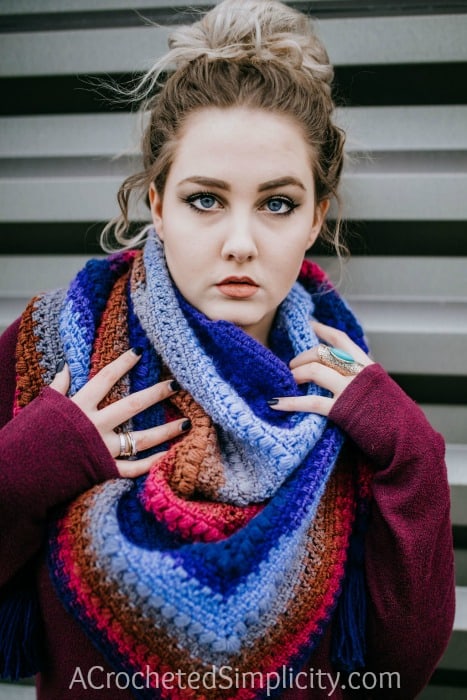 Griffin Shawl / Scarf – Free Crochet Shawl Pattern