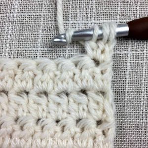 Learn to Crochet the Alternate Double Crochet Cluster Stitch - Crochet Tutorial by A Crocheted Simplicity #crochetstitchtutorial #chainlesscrochetstitch #crochetclusterstitch #doublecrochetcluster #freecrochettutorial