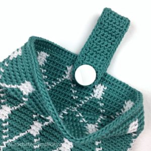 Moroccan Grocery Bag Holder - Free Crochet Plastic Bag Holder by A Crocheted Simplicity #crochet #handmade #grocerybagholder #plasticbagholder #freecrochetpattern #crochetgrocerybagholder #crochetforhome #tapestrycrochet