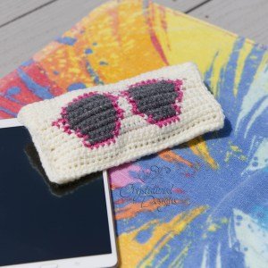 Mini-Mystery CAL #15 - Sunglasses Case - Free Crochet Pattern designed by guest designer Crystalized Designs