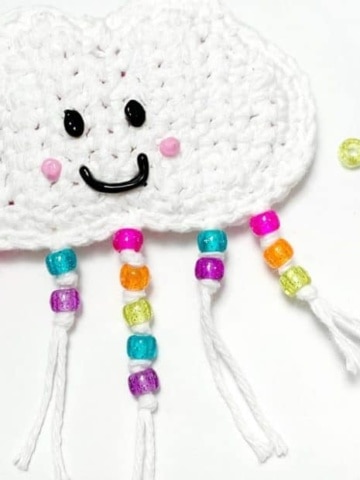 Free Crochet Pattern - Pocket Full of Clouds by MMCAL Guest Designer Blackstone Designs #freecrochetpattern