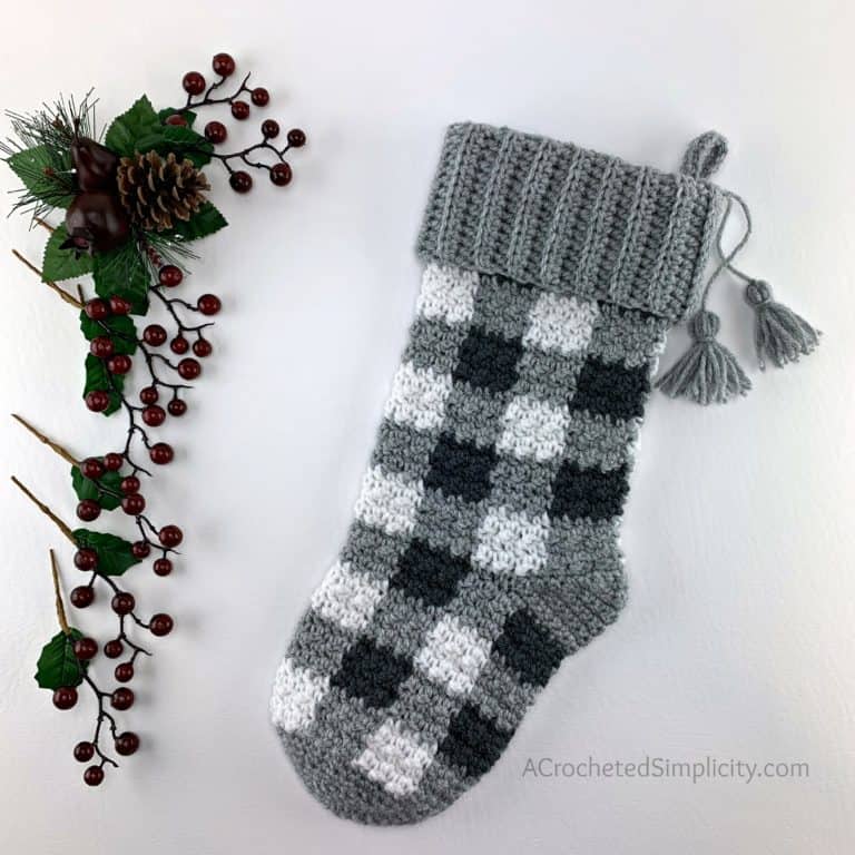 Buffalo Plaid Christmas Stocking – Free Crochet Pattern