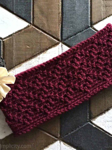 Free Crochet Patterns - Chevron Peaks Slouch & Ear Warmer by A Crocheted Simplicity #chevrons #crochetearwarmer #crochetslouch #crochethat #texturedcrochet #freecrochetpattern