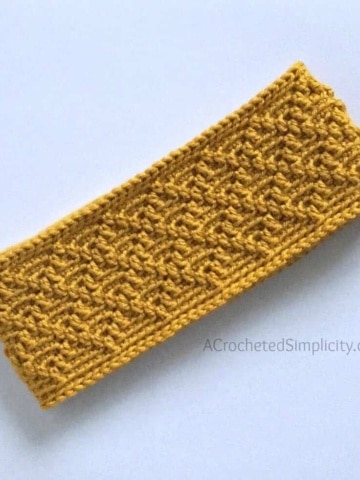 Free Crochet Ear Warmer Pattern - Diamonds Ear Warmer by A Crocheted Simplicity #crochetearwarmer #freecrochetpattern #freecrochetearwarmer #handmade #crochetheadwarmer #crochetdiamonds