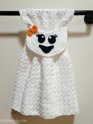 Free Crochet Towel Pattern - Ghost Towel by A Crocheted Simplicity #freecrochetpattern #crochetghost #crochetghostpattern #freecrochetghostpattern #crochet #crochettowel #crochettowelpattern #handmade #halloweentowel #ghosttowel