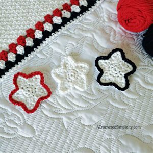 Free Crochet Star Pattern - Simple Crochet Stars - 3 Ways by A Crocheted Simplicity #freecrochetpattern #handmadetowel #crochettowelpattern #crochethandtowel #crochetlinenstitch #kitchentowel #4thofjulydecor #patriotichandtowel #summertowel #crochethandtowel #starsandstripes #crochetstarsandstripes #crochet4thofjuly #fourthofjulycrochet #redwhiteblue #crochetredwhiteblue #crochetstarpattern #howtocrochetstars #simplestarcrochetpattern