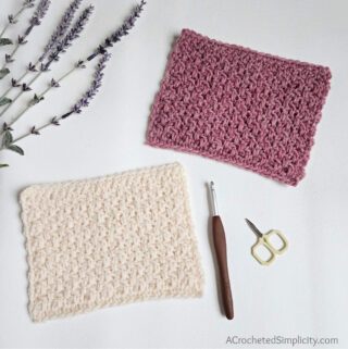 Learn how to crochet the extended moss stitch with this step-by-step photo tutorial.