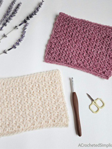 Learn how to crochet the extended moss stitch with this step-by-step photo tutorial.