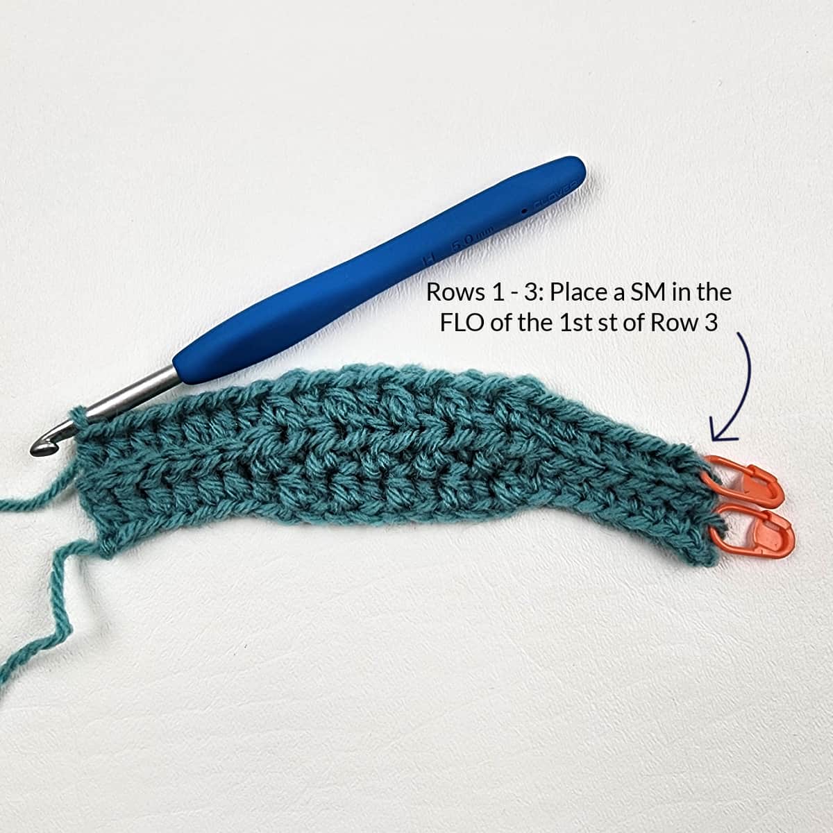Place stitch markers in the first stitch of each odd row.