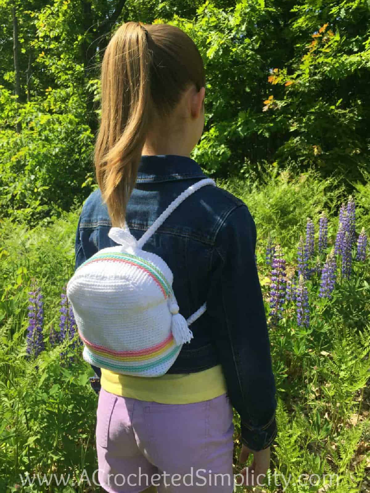 mini crochet backpack with a zipper