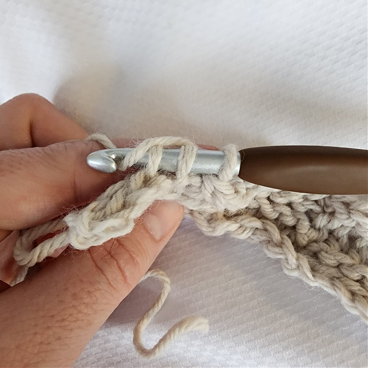 chunky crochet beanie tutorial photo 8