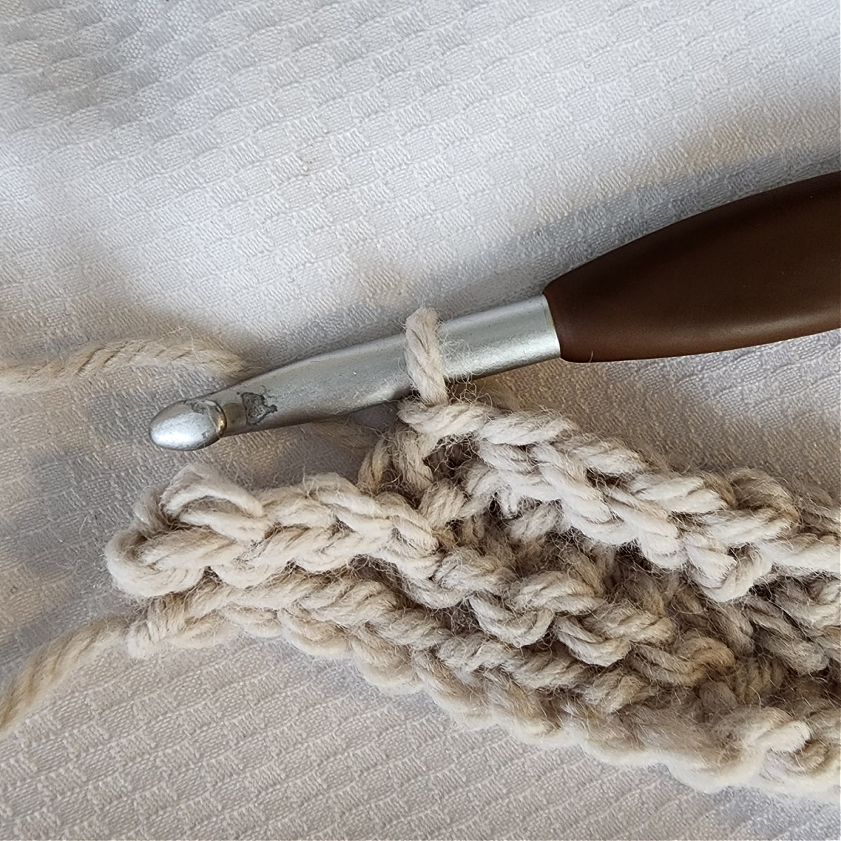 chunky crochet beanie tutorial photo 9