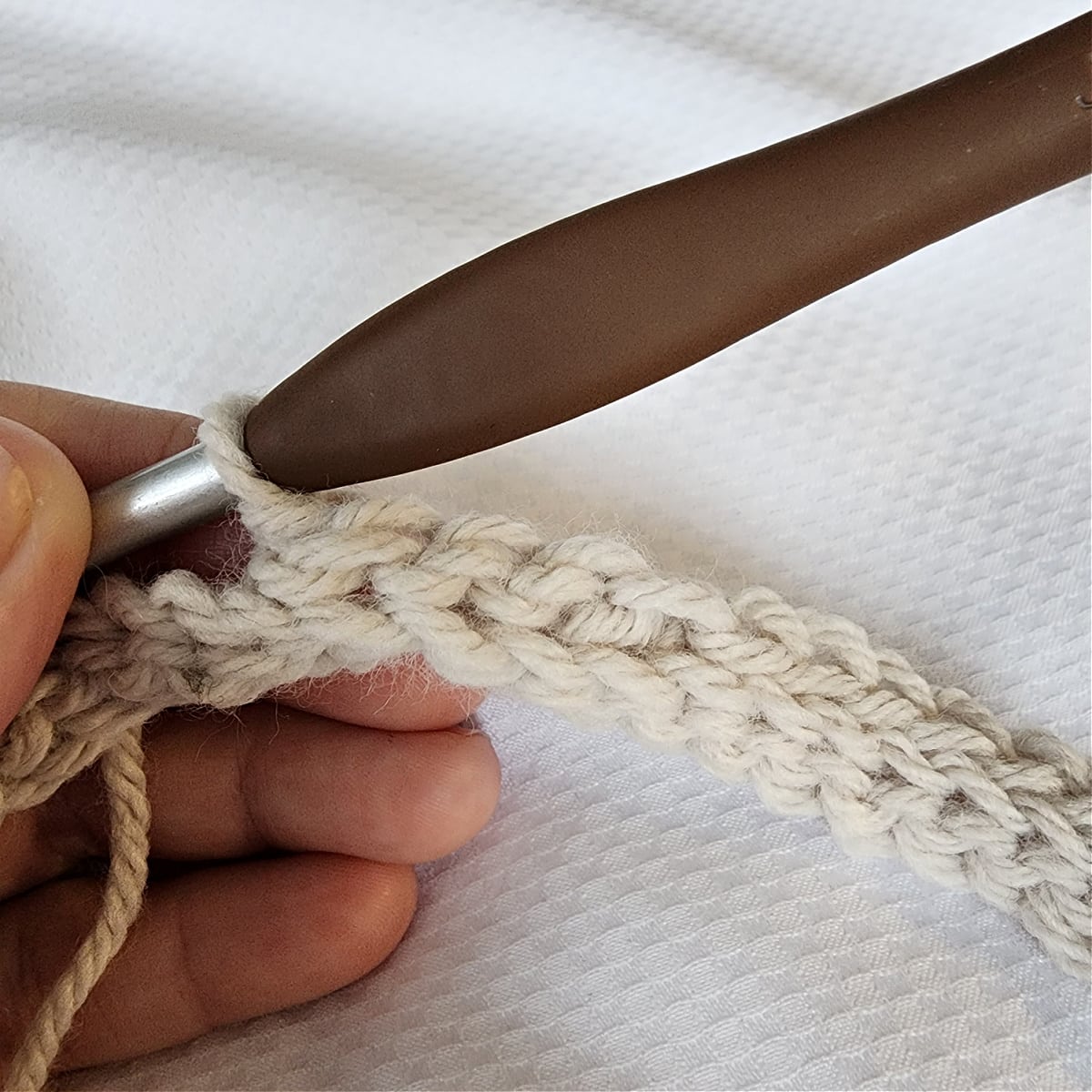 crochet inverse back loop only slip stitch tutorial 4