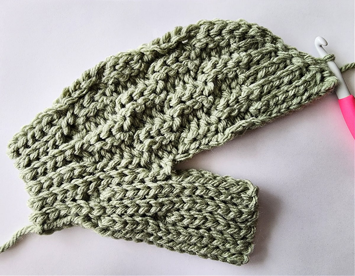 chunky crochet mittens tutorial photo 26
