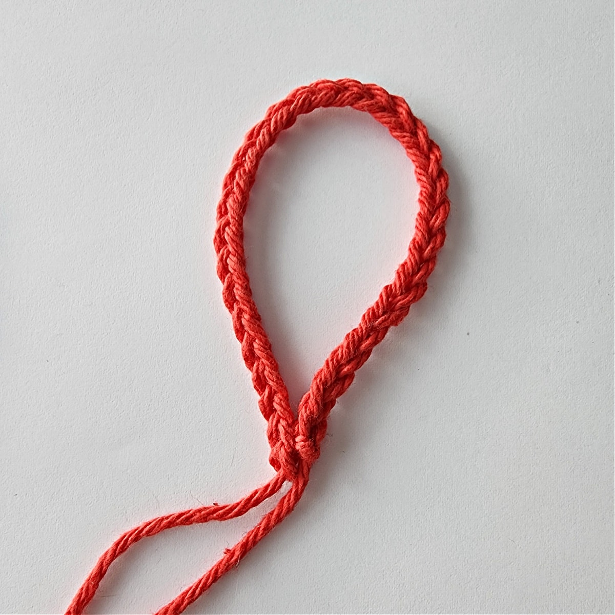 crochet chain hanging loop for ornament