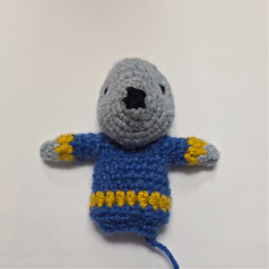 The mouse king has been attached to the kind.