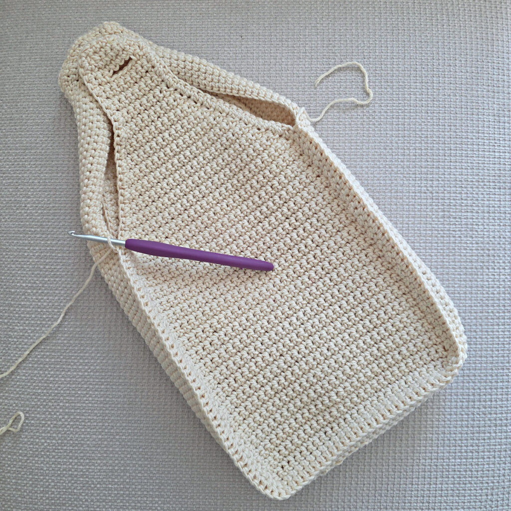 Making the body of a boho crochet crossbody bag.